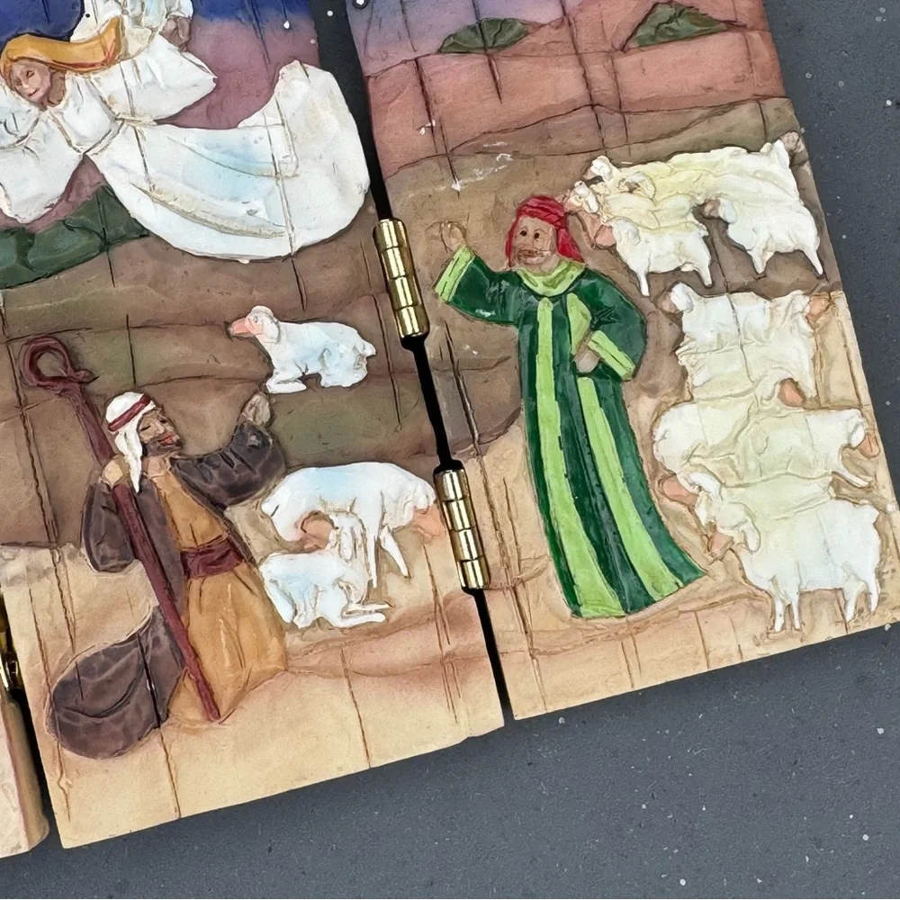VTG Christmas Nativity Hand Painted Hinged Fence Intricate Carved Detail